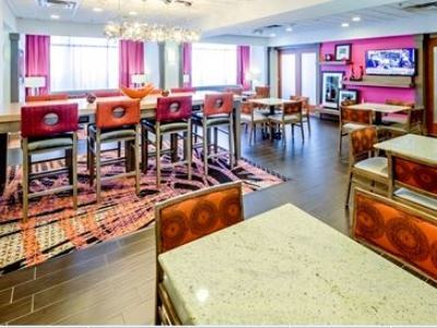 Hampton Akron-south Hotel 3*
