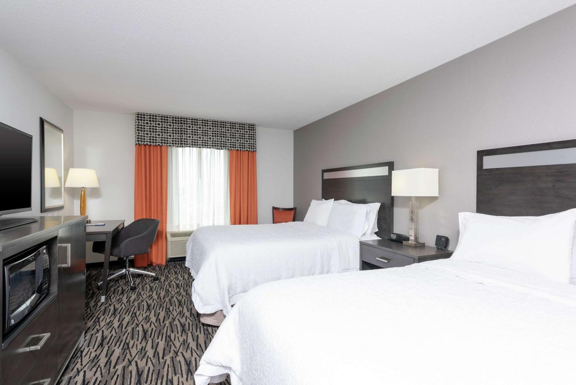 Hampton Akron-south Hotel