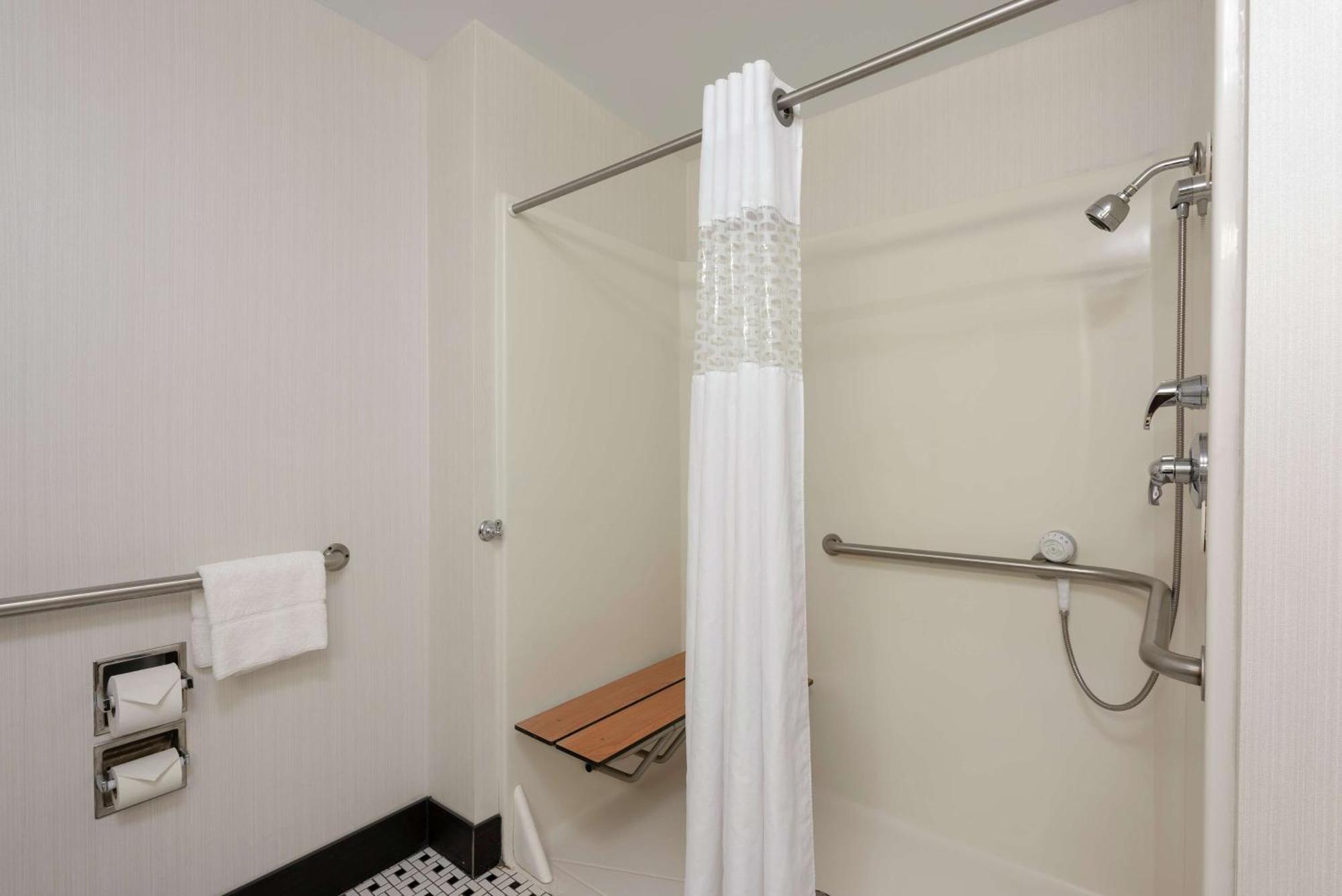 Hotel Hampton Akron-south Akron