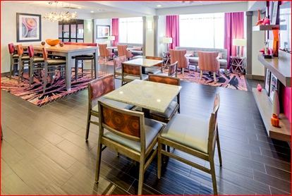 Hampton Akron-south Hotel 3*
