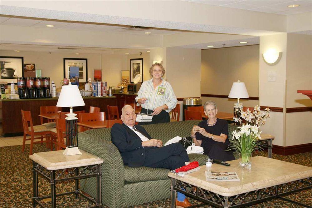 Hotel Hampton Akron-south Akron