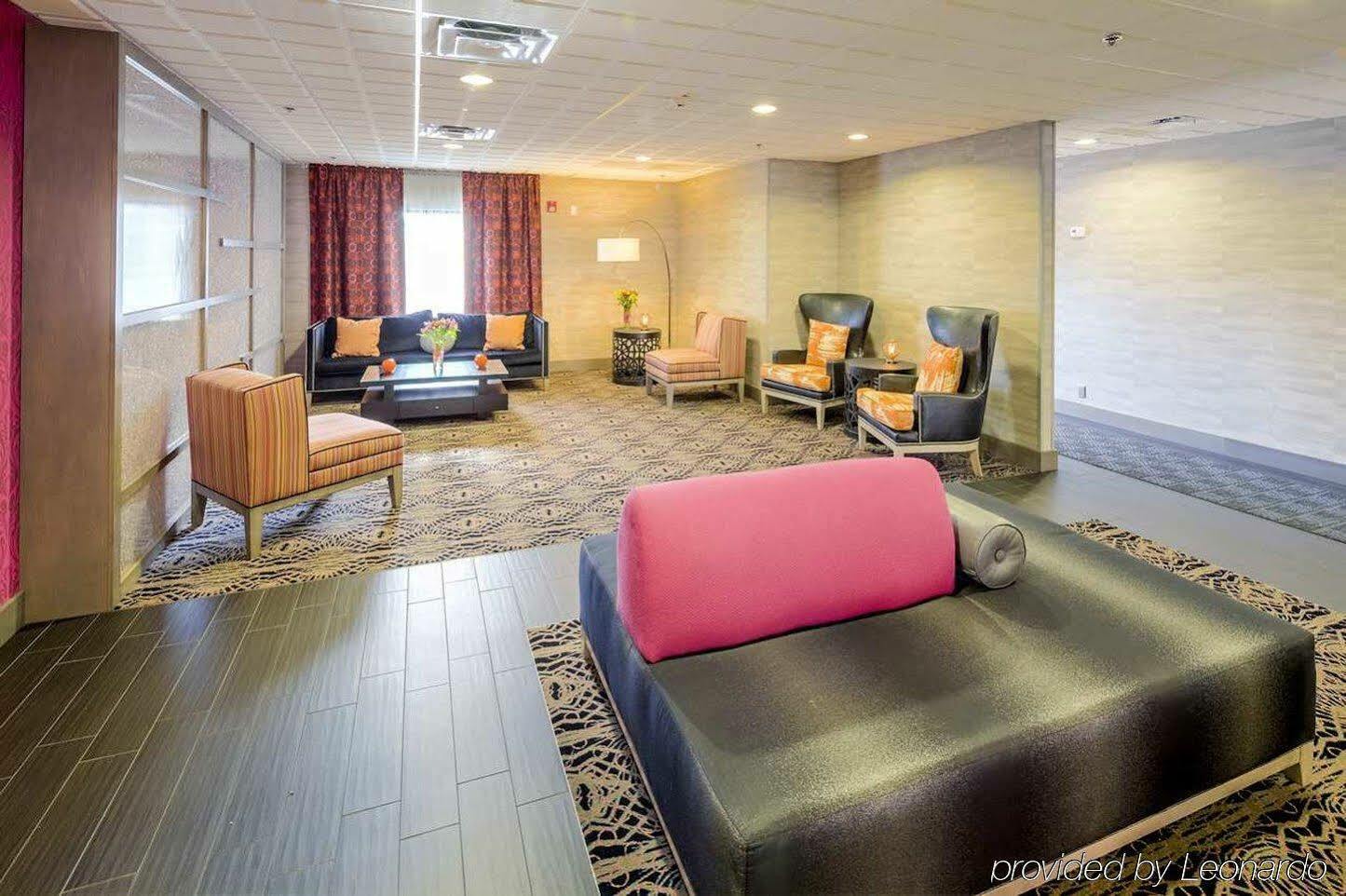 Hampton Akron-south Hotel